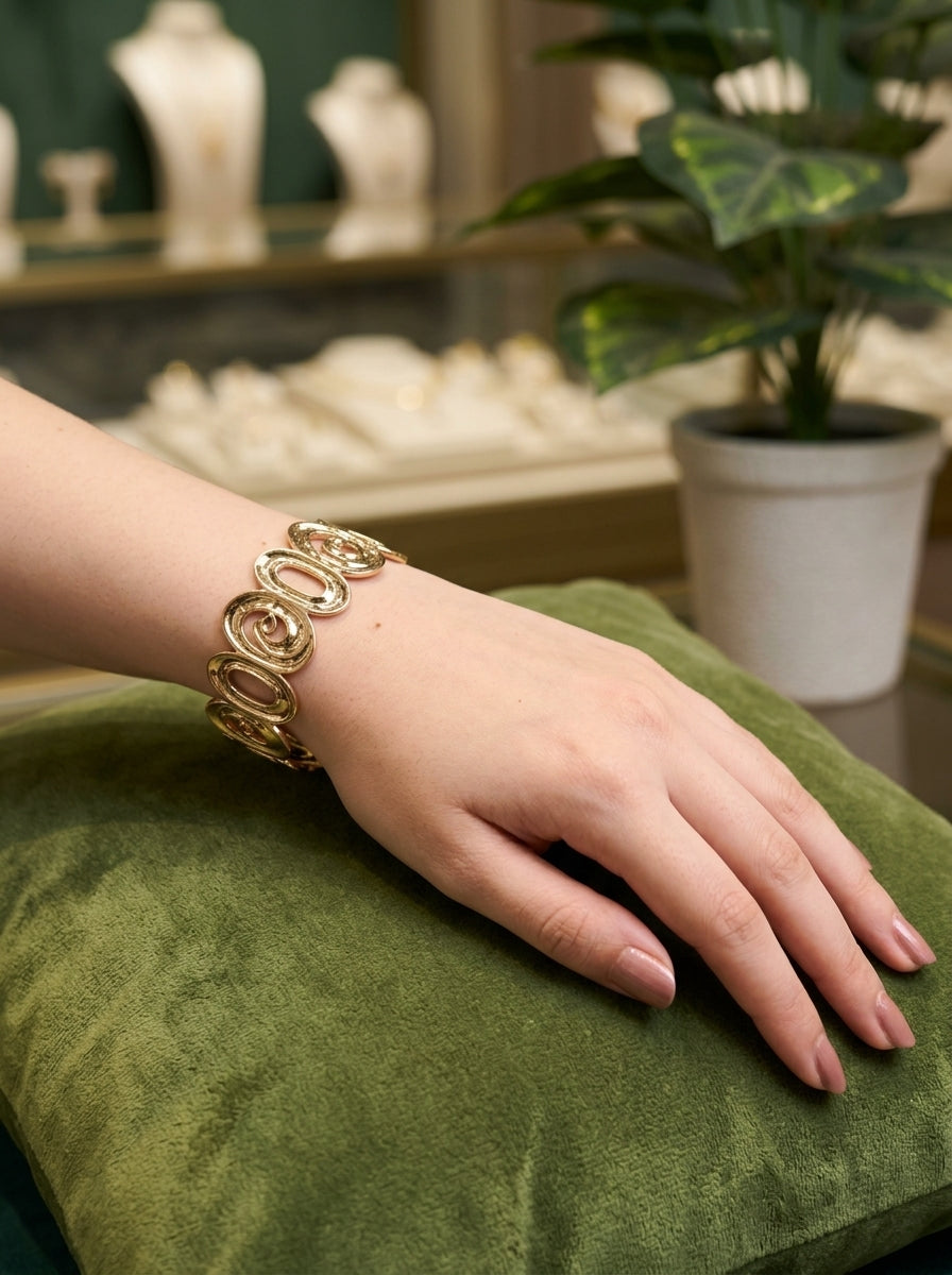 Classic Loop Cuff