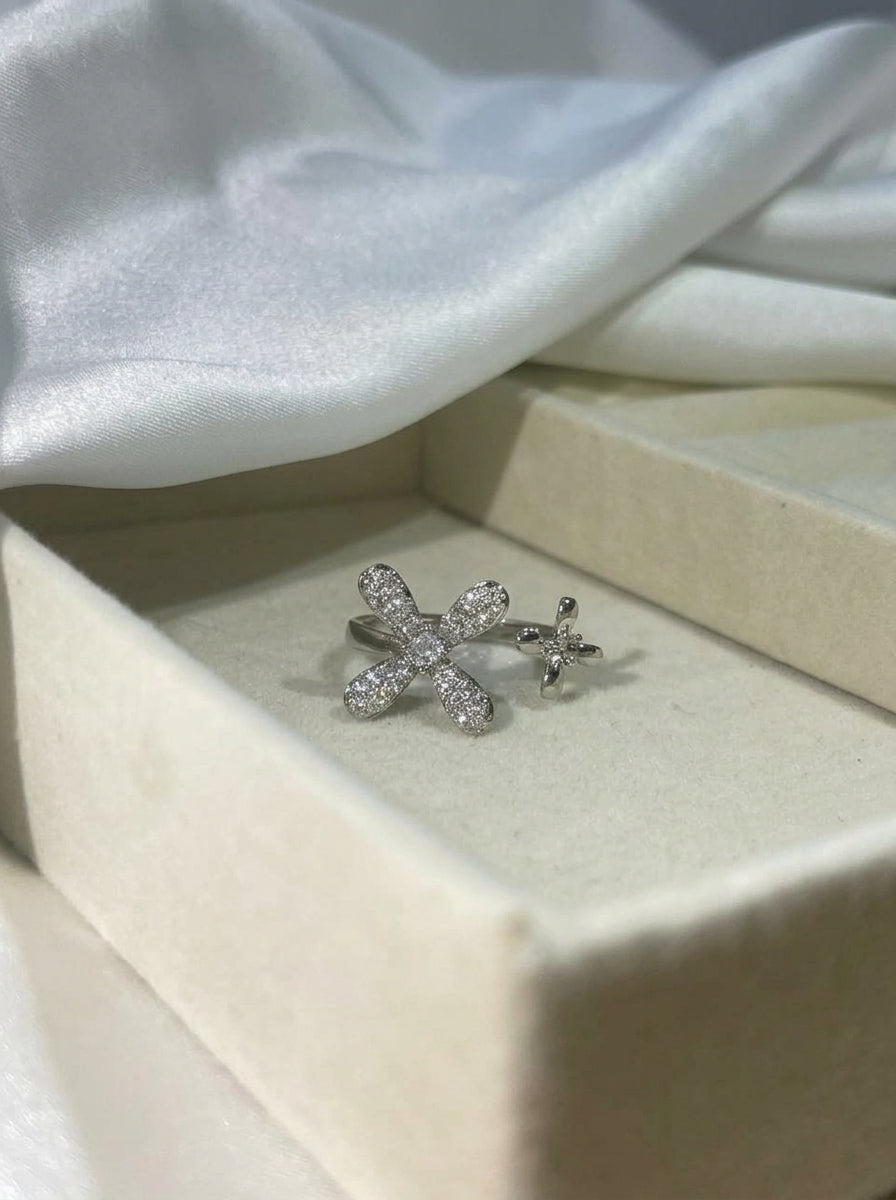 Floral Stone Ring