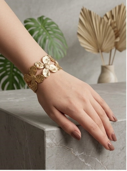 Golden Wave Cuff